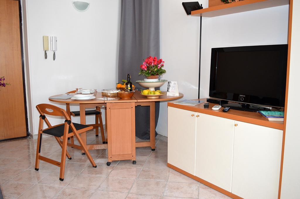 Seawall Holiday Home Salerno Dış mekan fotoğraf